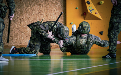 CLS: měkké techniky boje