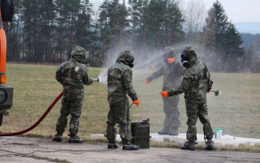 dekontaminace zasahující skupiny