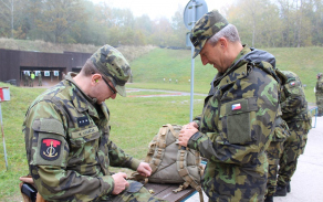 střelecká příprava AZ - npor. Jiří Bartošík první zprava